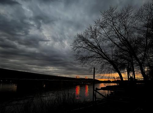 Andy_Eclipse_3_18pm_JPG