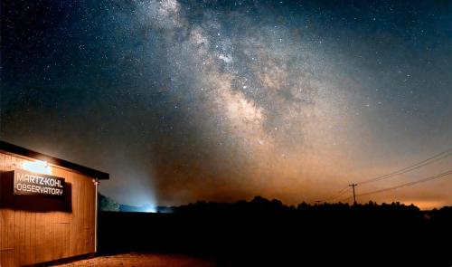 MKO_milky_way_wilkins_20230614_JPG