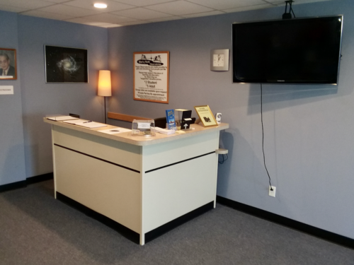Guest welcome and sign-in desk
